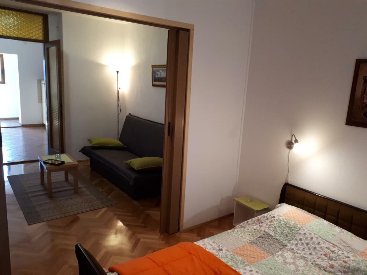 Apartman Ori *